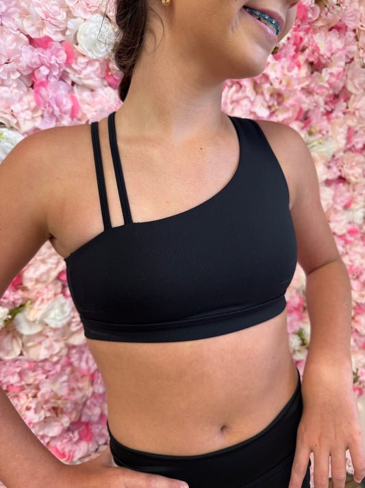 Essence Crop