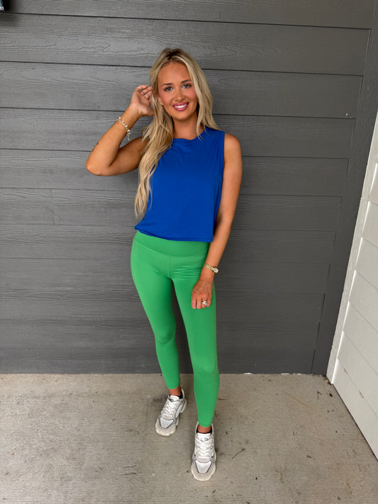 Side-Knot Tank