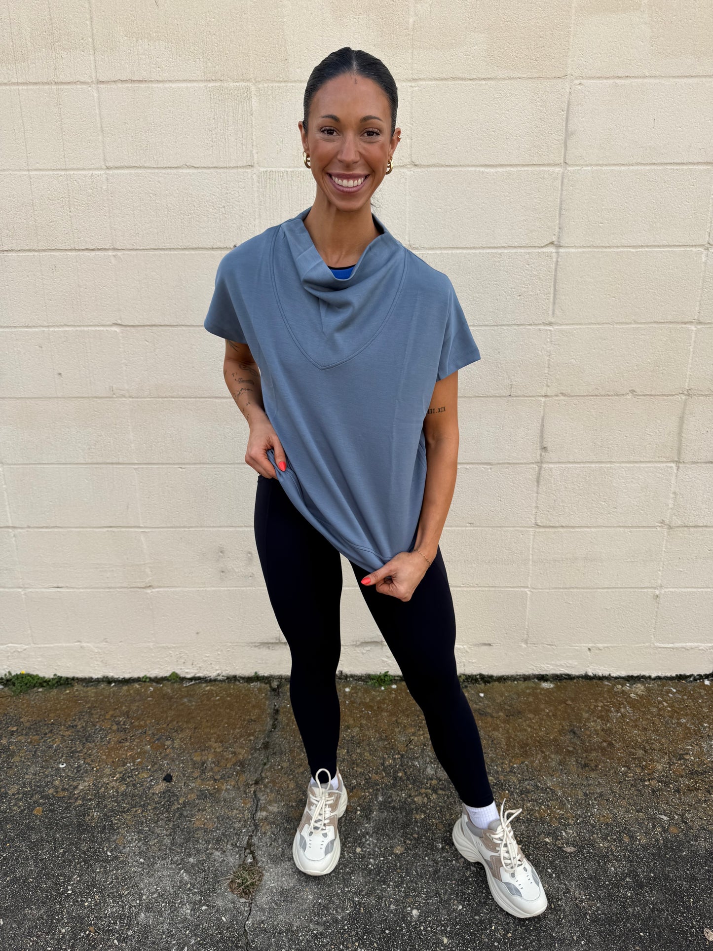 Laguna wide neck Top