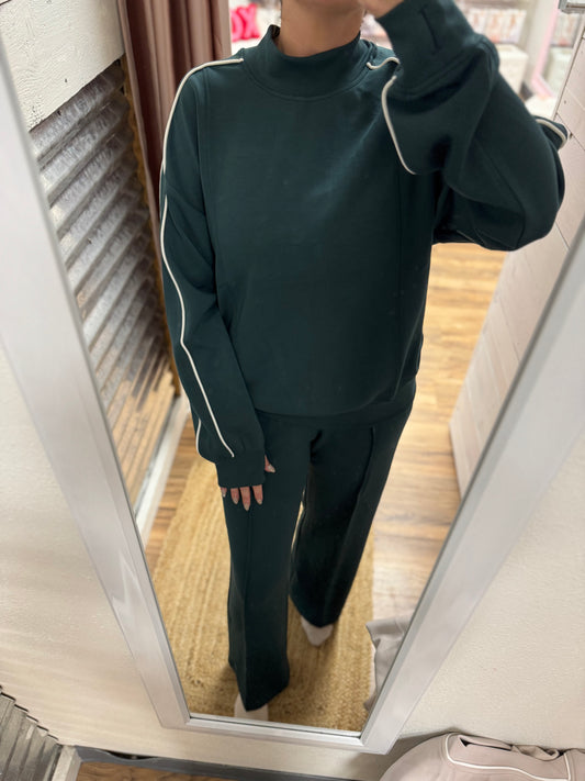 Evergreen Lounge Set